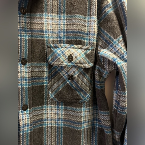 Men’s Vissla button down. - Picture 6 of 6